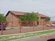 Tomas Flores Apartments exterior